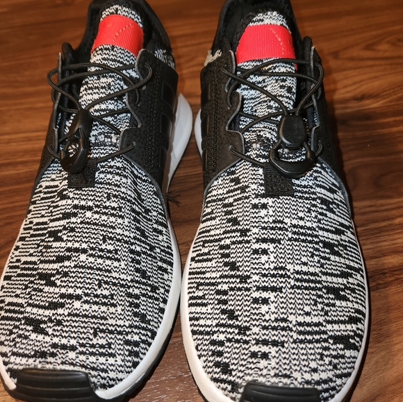 Adidas EVM 004001 / for Youth Size 5 - Picture 2 of 5